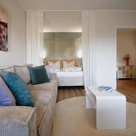 アパート Traumschmiede